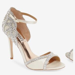 Badgley Mischka Ivory and Silver Embellished Heels